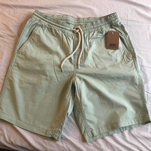 Men’s vans shorts